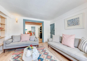 10 Porthmeor Square House Porthmeor Sq